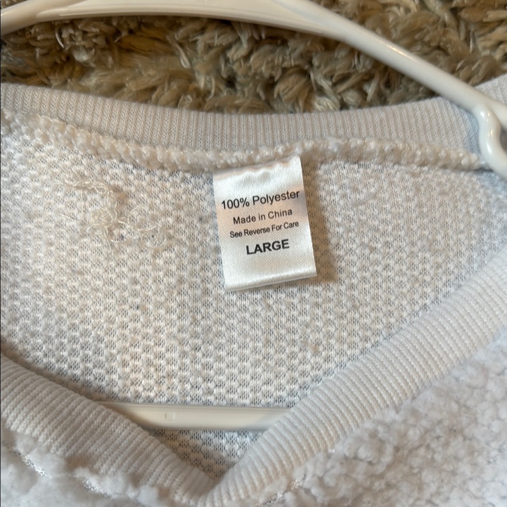 Cozy White Fleece Sweater - Picture 2 of 2